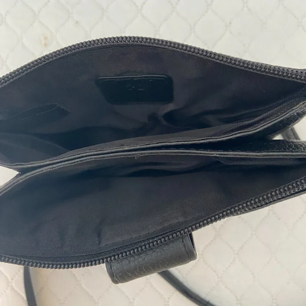 Giani Bernini Black Double zipper Leather Crossbody Bag Purse Adjustable strap